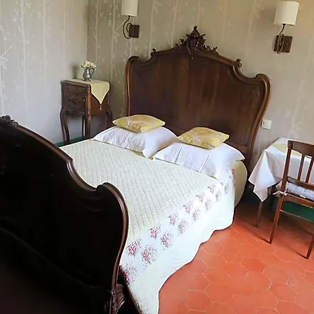 Bed and breakfast Le Domaine De Fraissinet Ouveillan